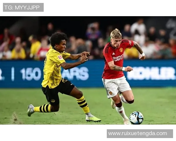 B费传射建功，曼联3-1逆转战胜诺丁汉森林。